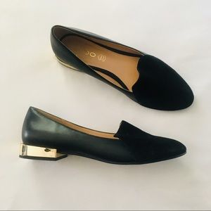 Aldo gold heeled flats